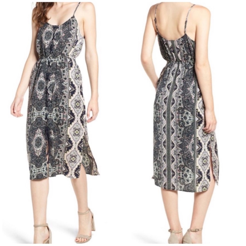 NWT Cupcakes & Cashmere Leela Safiya 
print Midi Dress S